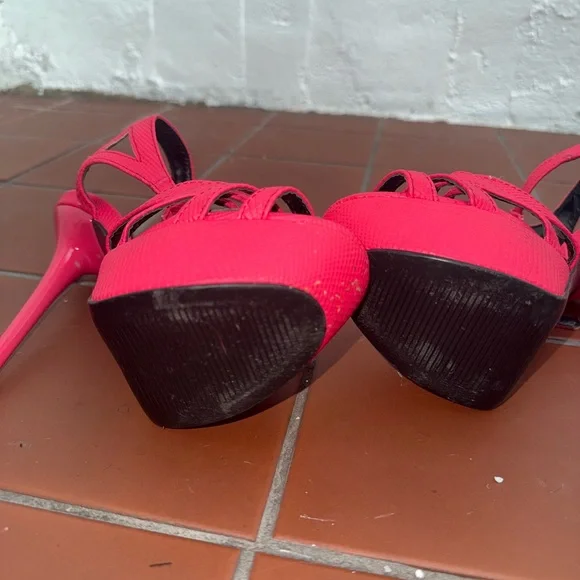 Qupid Hot Pink Strappy Platform Heels - Picture 5 of 5
